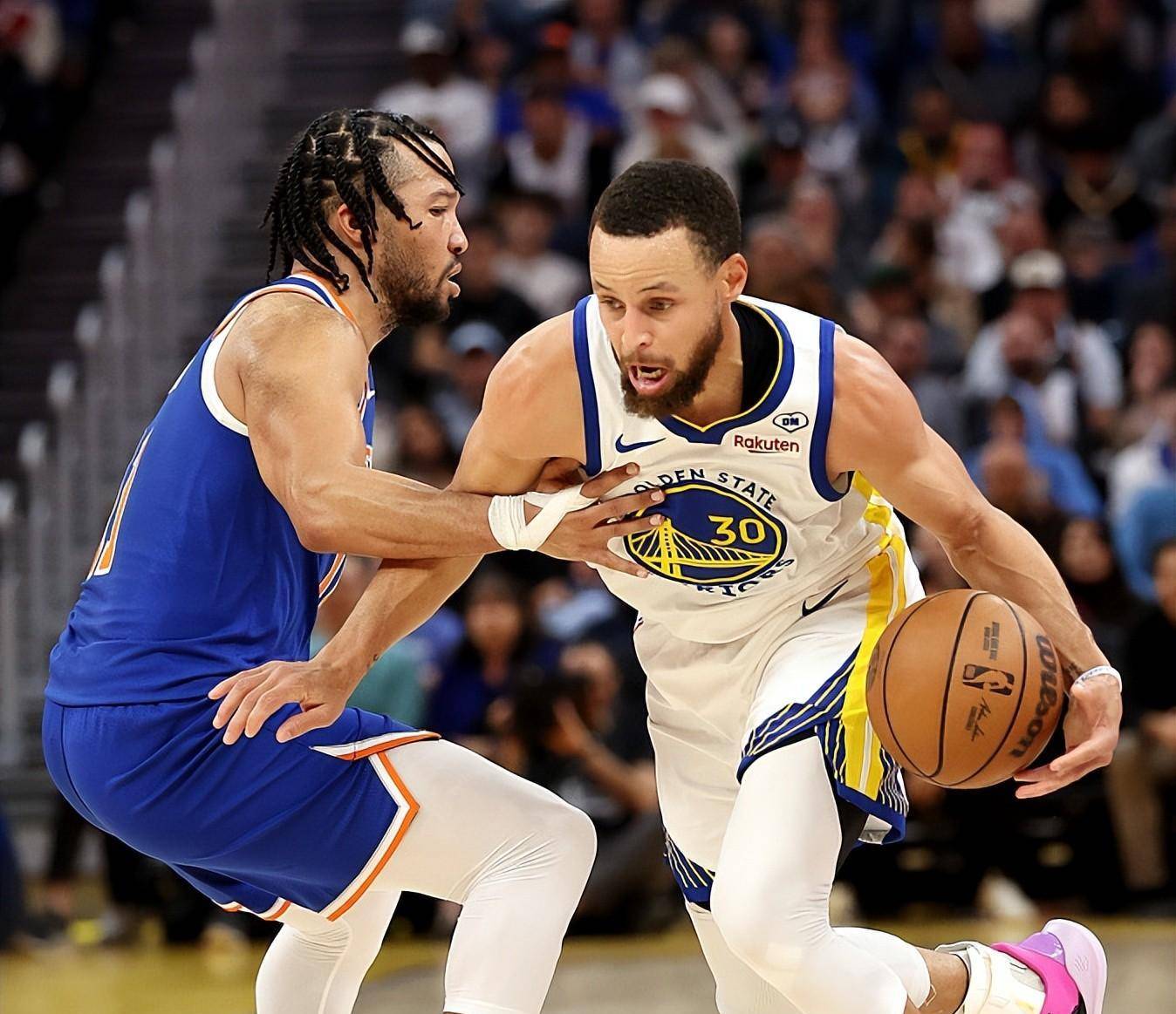 爱游戏网址-森林狼主场大胜老鹰，全队欢欣鼓舞