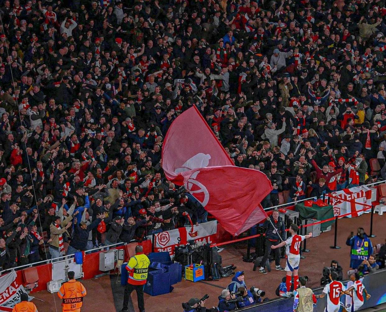 爱游戏网页版登录入口-战火重燃！欧冠比赛淘汰赛激战连连的简单介绍