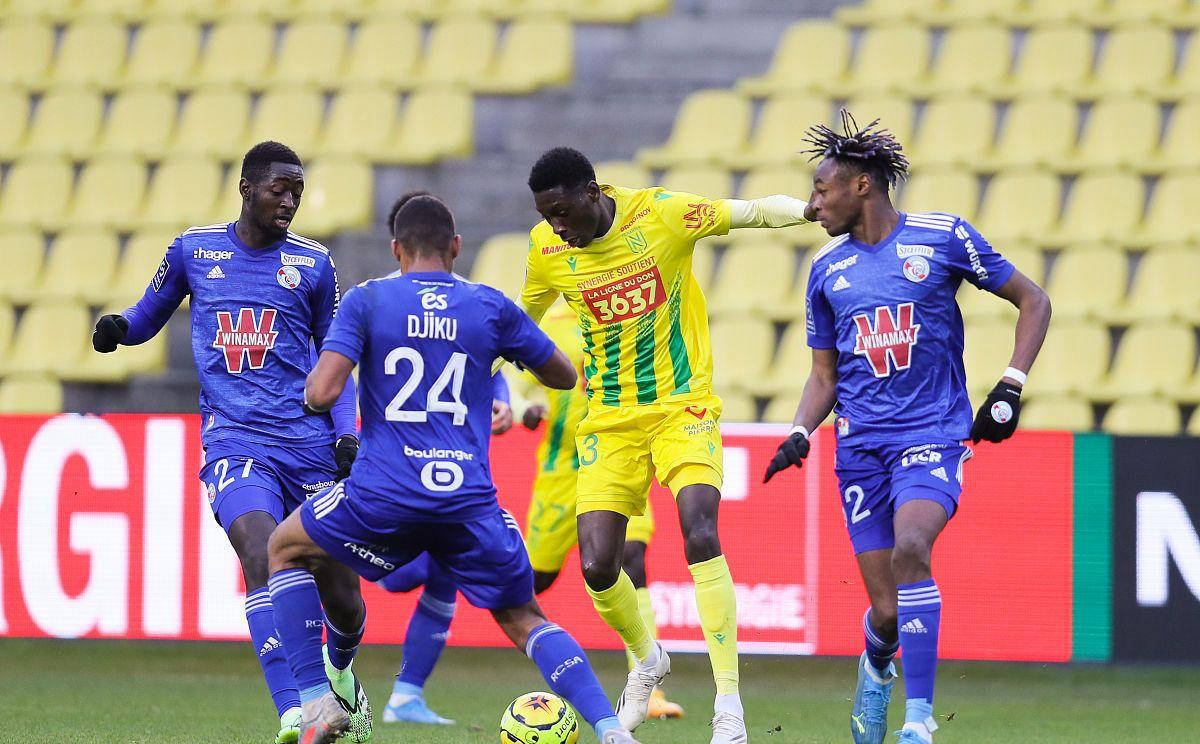 爱游戏平台-斯特拉斯堡队在比赛中表现耀眼，实力不容忽视的简单介绍