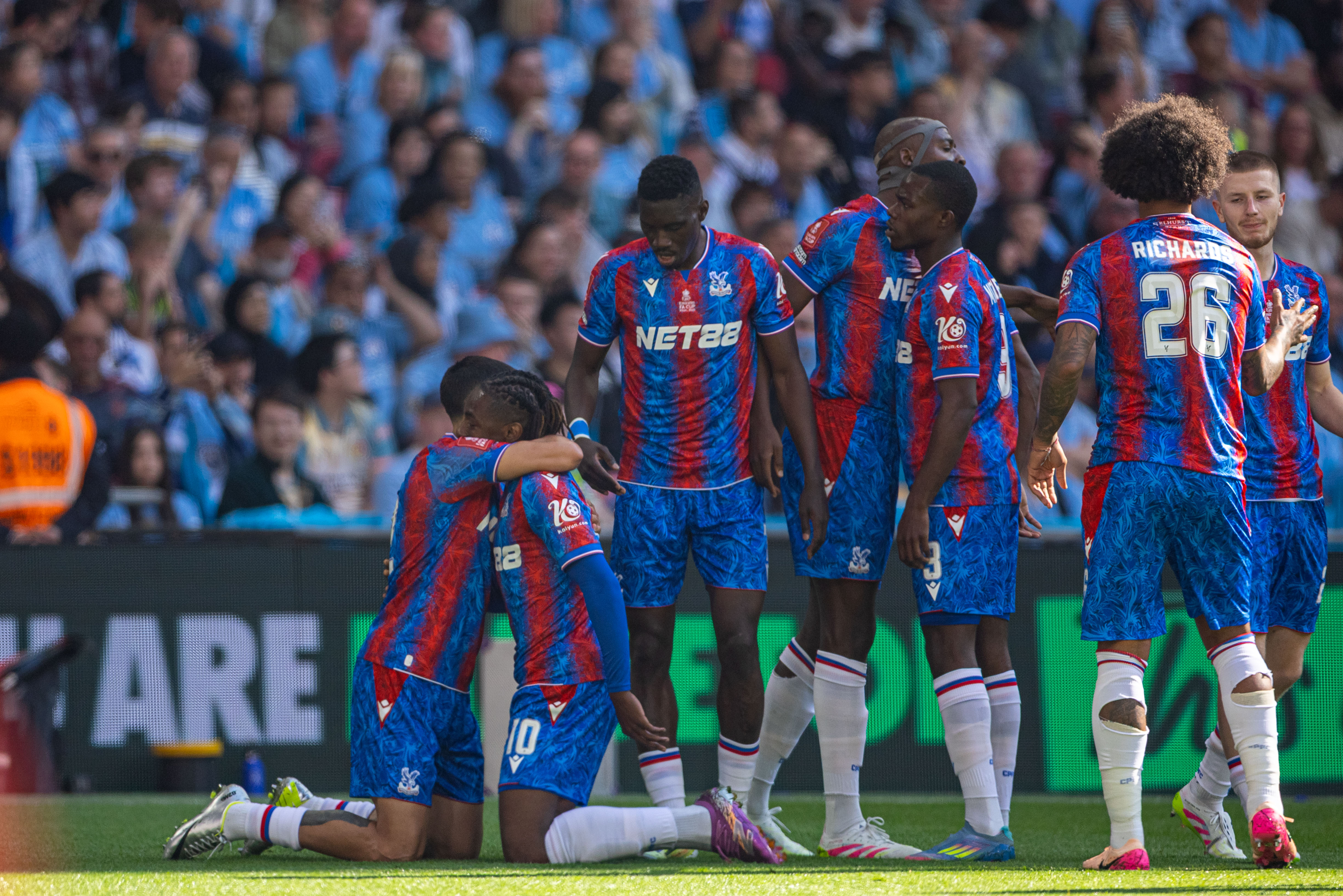 爱游戏网页版登录入口-英格兰女子超级联赛中以大比分取胜，占据明显领先地位的简单介绍