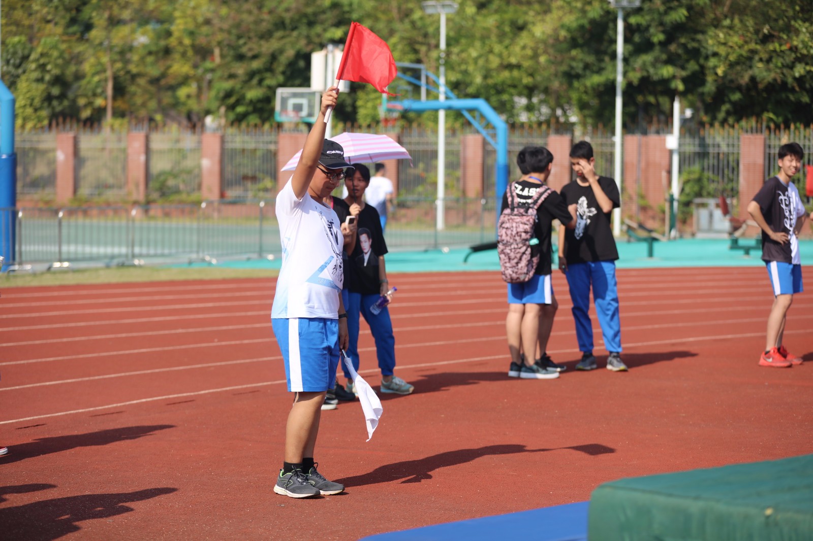 爱游戏注册-关于勤勉拼搏,球队用汗水谱写胜利乐章的信息